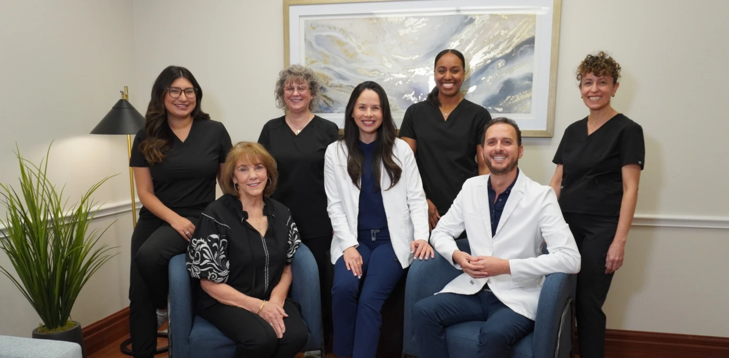 A photo of the 5 Star Dental Group Team