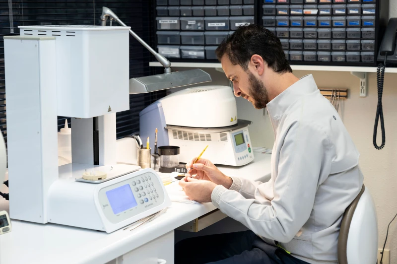 Cosmetic Dentistry Icon